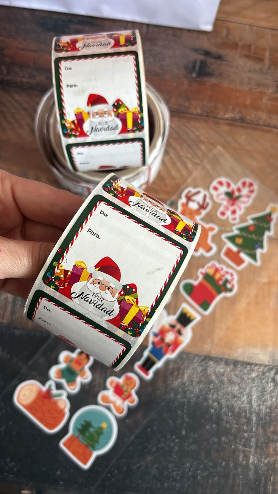 Rollo de Etiquetas navideñas adhesivas